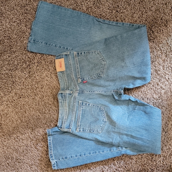 Ladies jeans - Picture 3 of 3